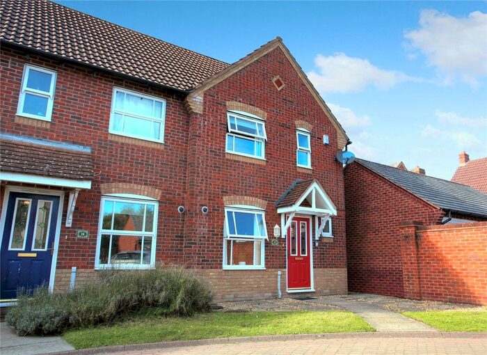 3 Bedroom Semi-Detached House To Rent In Ferguson Road, Devizes, SN10