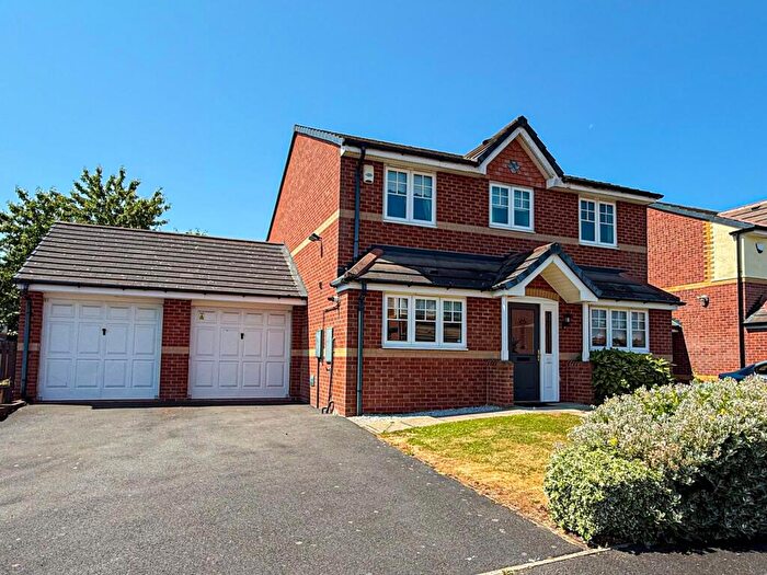 4 Bedroom Detached House For Sale In Cricket Close, Garston, L19