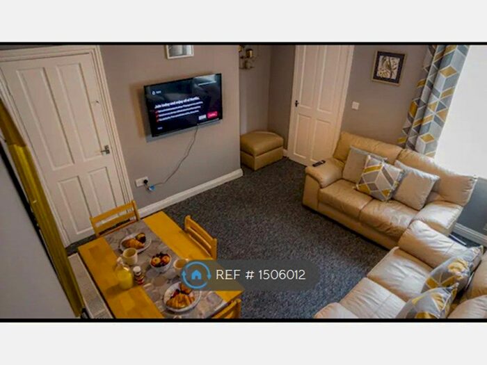 3 Bedroom Flat To Rent In Ridley Gardens, Swalwell, Newcastle Upon Tyne, NE16