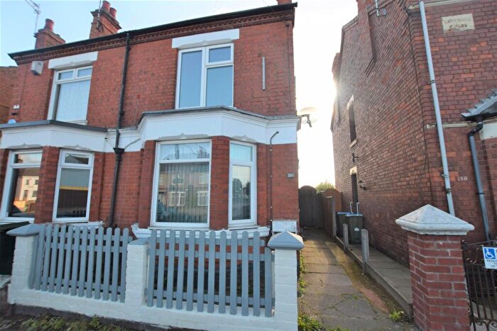 4 Bedroom Semi Detached House To Rent In Bell Green Road, Bell Green, Coventry, CV6