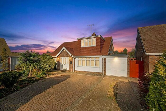 3 Bedroom Detached Bungalow For Sale In Hawke Close, Rustington, BN16