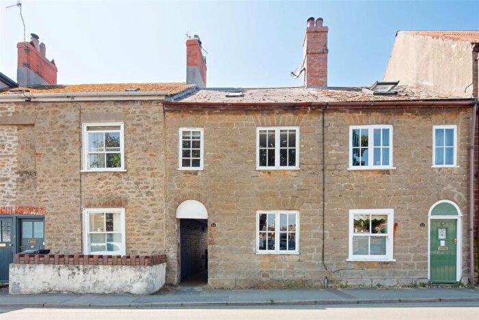 3 Bedroom Terraced House For Sale In St. Michaels Lane, Bridport, DT6