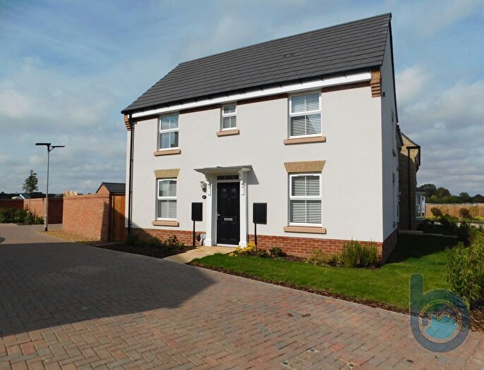 3 Bedroom Semi-Detached House To Rent In Sheerness Way, Peterborough, PE7