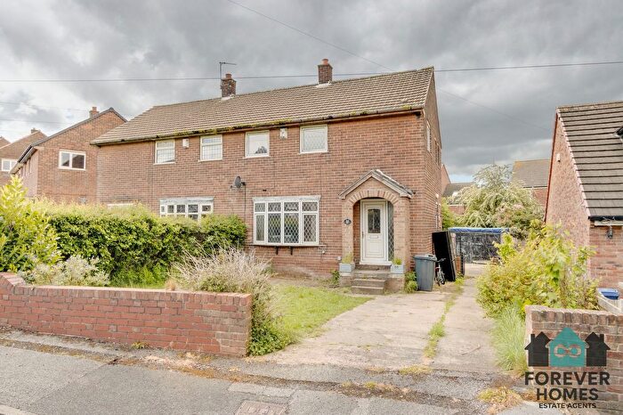 3 Bedroom Semi Detached House For Sale In Ravenfield Drive, Barnsley, S71