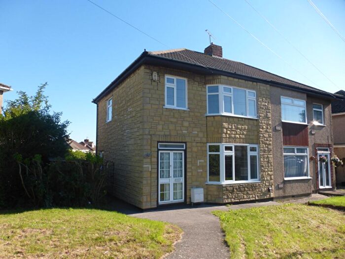 3 Bedroom House To Rent In Gloucester Road, Patchway, Bristol, BS34