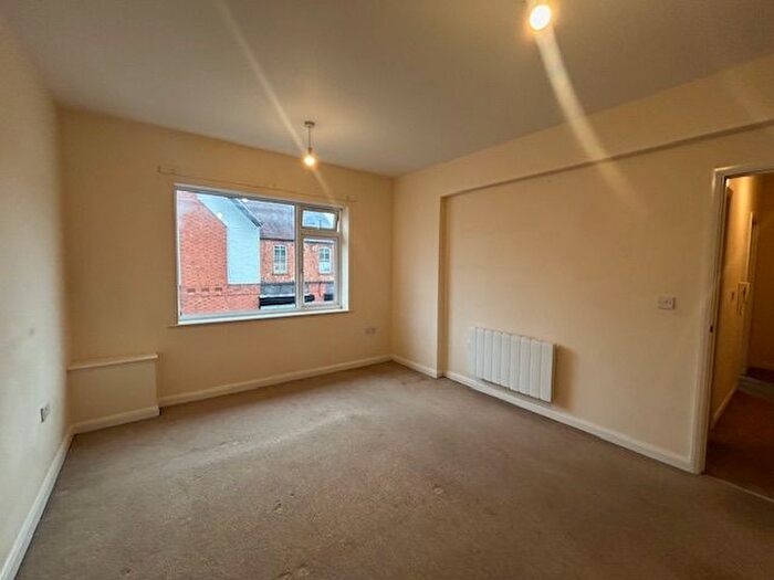 1 Bedroom Flat To Rent In Uppingham Road, Leicester, LE5