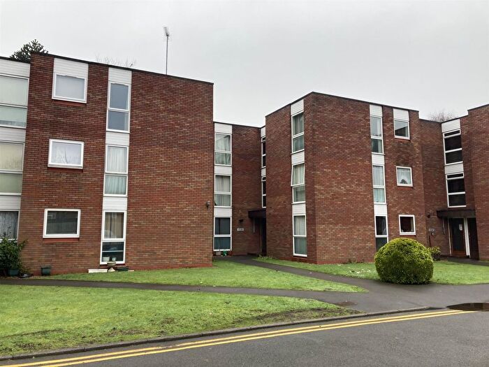 1 Bedroom Flat For Sale In Lawton Court, Oaks Crescent, Wolverhampton, WV3