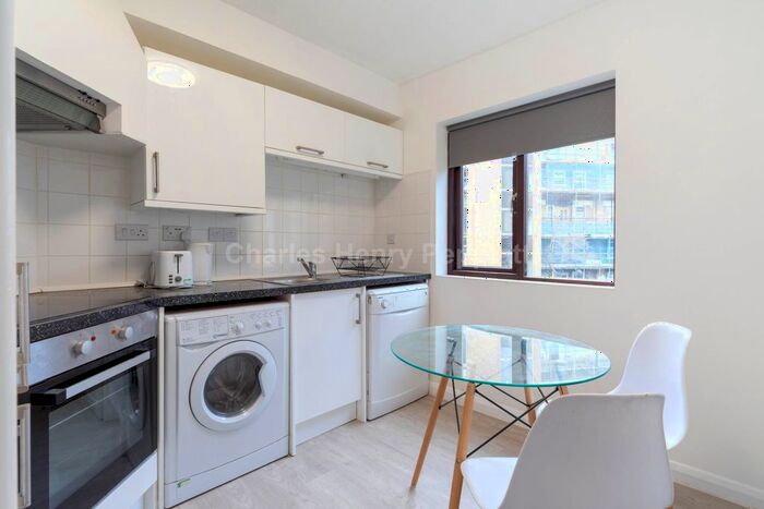 1 Bedroom Flat To Rent In Prospect Place, Wapping Wall, Wapping, E1W