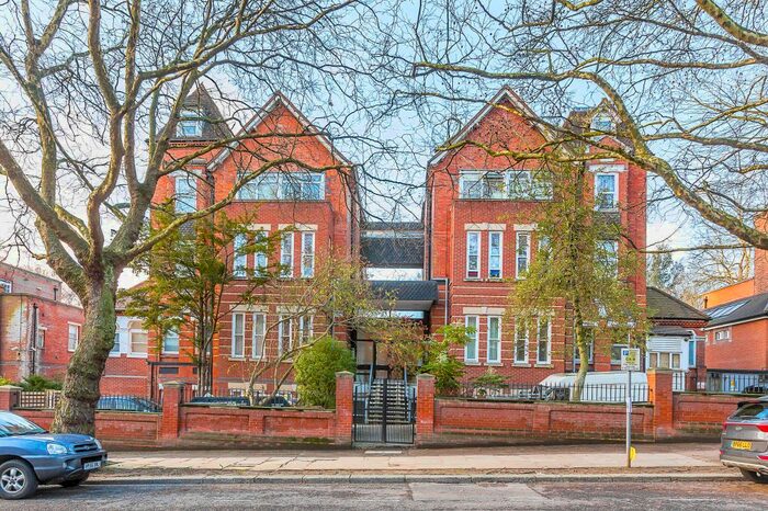 Studio To Rent In Fitzjohns Avenue, London, NW3