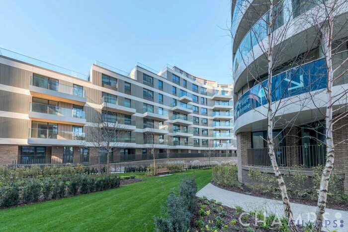 3 Bedroom Flat To Rent In North End Road, London, HA9