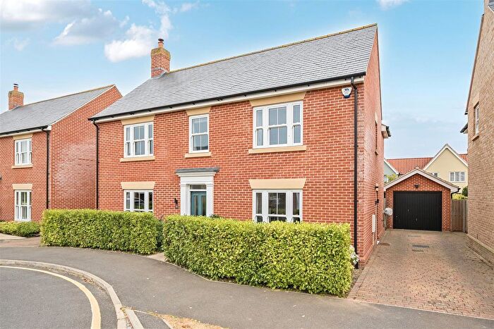 4 Bedroom Detached House For Sale In Florence Gardens, Summers Park, CO11