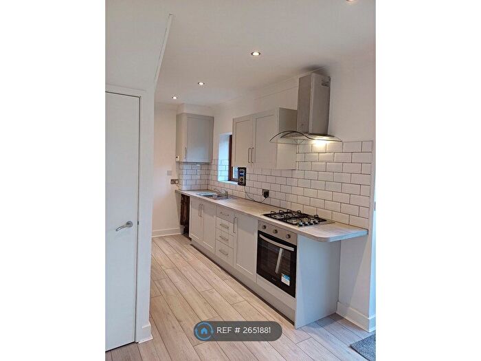 2 Bedroom End Of Terrace House To Rent In Haydock Close, Hornchurch, RM12