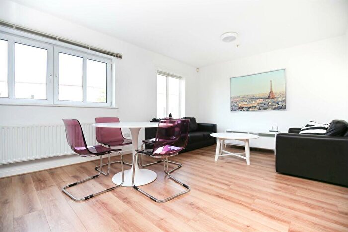 5 Bedroom Apartment To Rent In (£pppw) New Mills, City Centre, Newcastle Upon Tyne, NE4