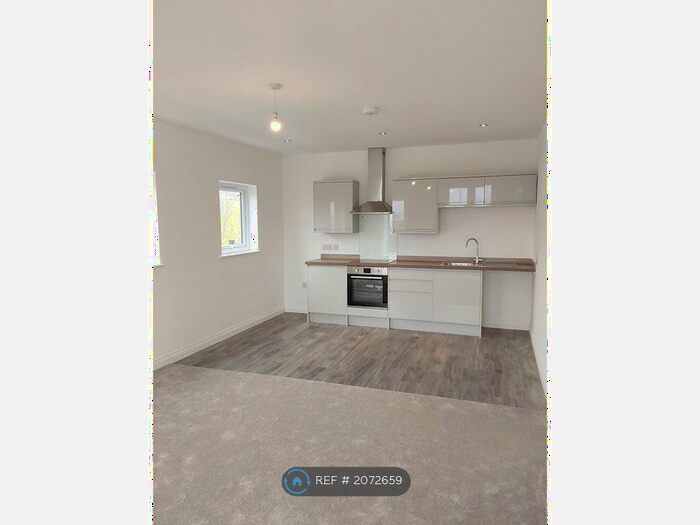 2 Bedroom Flat To Rent In Coble Dene, North Shields, NE29