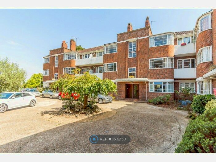 2 Bedroom Flat To Rent In Beaufort Road, Kingston Upon Thames, KT1