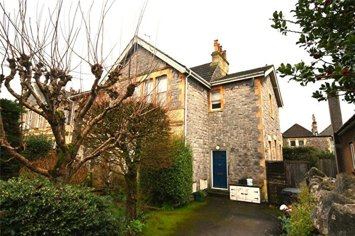 3 Bedroom Apartment To Rent In Queens Road, Weston-super-Mare, Somerset, BS23