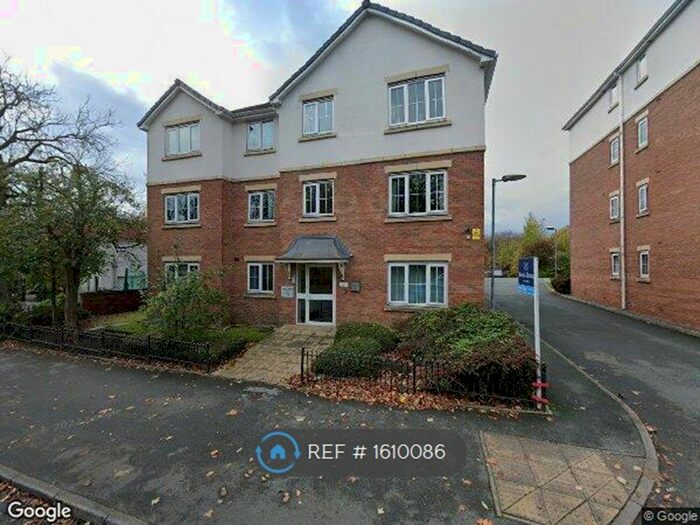 2 Bedroom Flat To Rent In Odeon House, Salford, M6