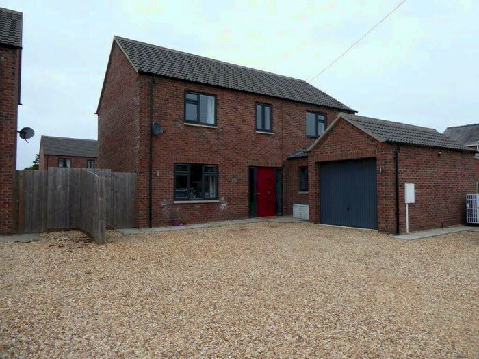 4 Bedroom Detached House To Rent In Austendyke Road, Weston Hills, PE12