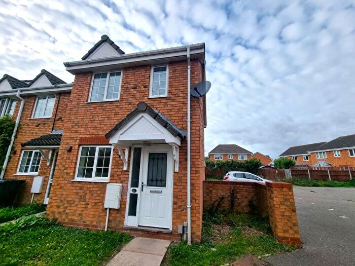 2 Bedroom End Of Terrace House For Sale In Bishop Mews, Ipswich, IP8