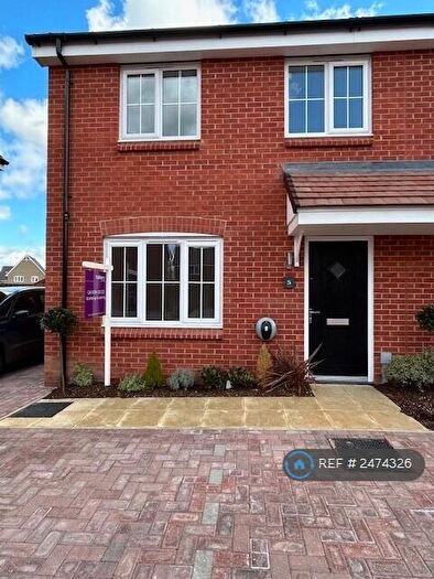 3 Bedroom Semi-Detached House To Rent In Pettits Drive, Bury St. Edmunds, IP32