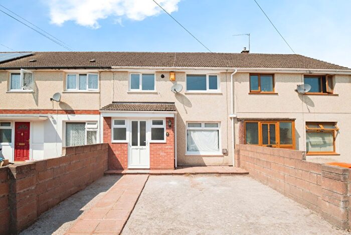 3 Bedroom Terraced House For Sale In Weare Close, Newport, Gwent, NP20