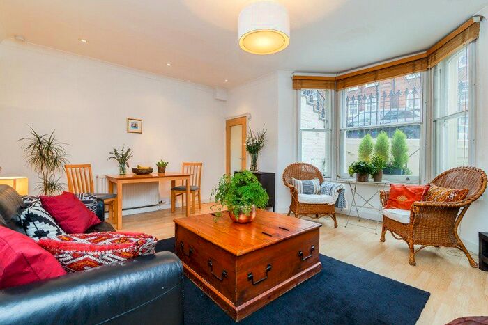 1 Bedroom Flat To Rent In Lloyd Baker Street, London, WC1X