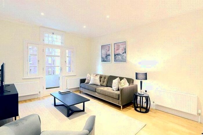 2 Bedroom Flat To Rent In Hamlet Gardens, London, W6