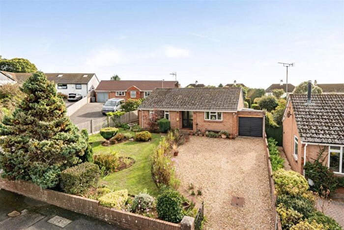 2 Bedroom Bungalow For Sale In Tidwell Close, Budleigh Salterton, EX9