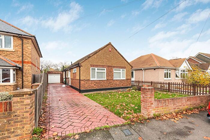 2 Bedroom Detached Bungalow For Sale In Coolgardie Road, Ashford, TW15