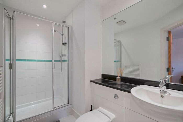 4 Bedroom House To Rent In Castle Mews, Weybridge, KT13