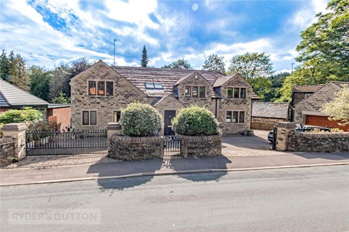 5 Bedroom Detached House For Sale In Delph New Road, Dobcross, Saddleworth, OL3