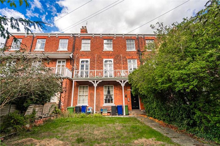 2 Bedroom Property For Sale In Pelham Road, Grimsby, DN34