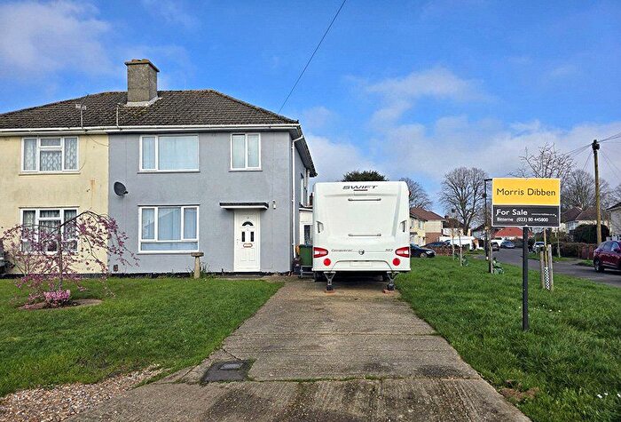 3 Bedroom Semi Detached House For Sale In Gort Crescent, Southampton, Hampshire, SO19