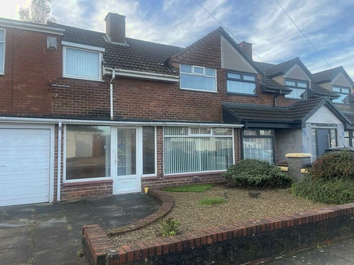 3 Bedroom Flat To Rent In Byron Road, Lydiate, L31