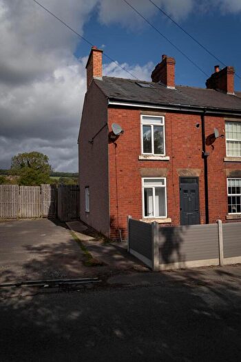3 Bedroom House To Rent In Station Lane, Old Whittington, Chesterfield, S41