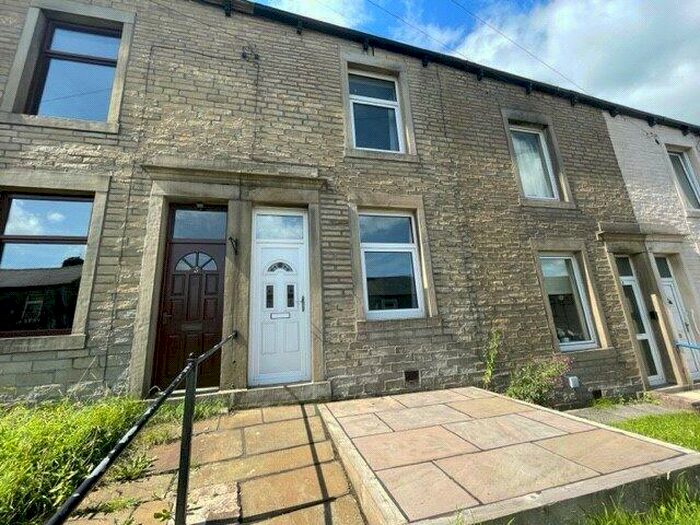 2 Bedroom Terraced House To Rent In Calf Hall Road, Barnoldswick, BB18