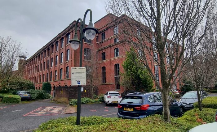 2 Bedroom Flat To Rent In Threadfold Way, Eagley, Bolton, BL7