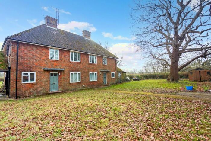 1 Bedroom Flat To Rent In Mayes Lane Warnham, RH12