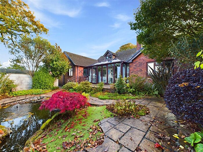 3 Bedroom Detached House For Sale In Kingswood Terrace, North Road, Holsworthy, EX22