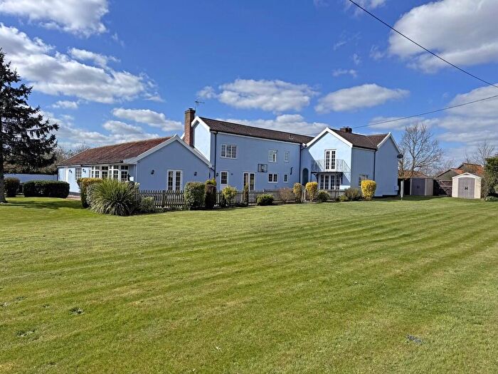 5 Bedroom Detached House For Sale In Billingford, IP21