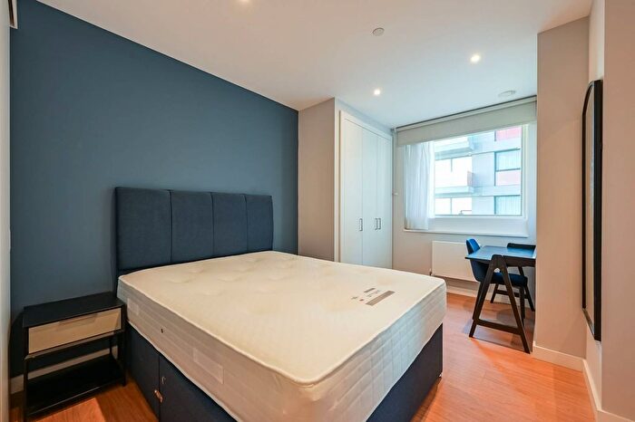 2 Bedroom Flat To Rent In East Village, Stratford, London, E20