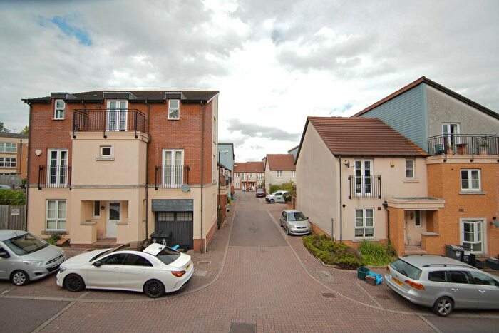 2 Bedroom Flat To Rent In Bartholomews Square, Horfield, Bristol, BS7