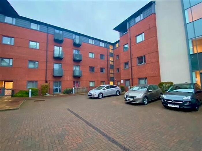 2 Bedroom Flat To Rent In Broad Gauge Way, Wolverhampton WV10