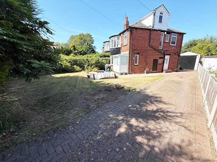 4 Bedroom Semi-Detached House For Sale In Kedleston Road, Roundhay, Leeds, West Yorkshire., LS8