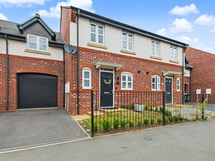 3 Bedroom Semi-Detached House For Sale In Tutbury Avenue, Littleover, Derby, DE23