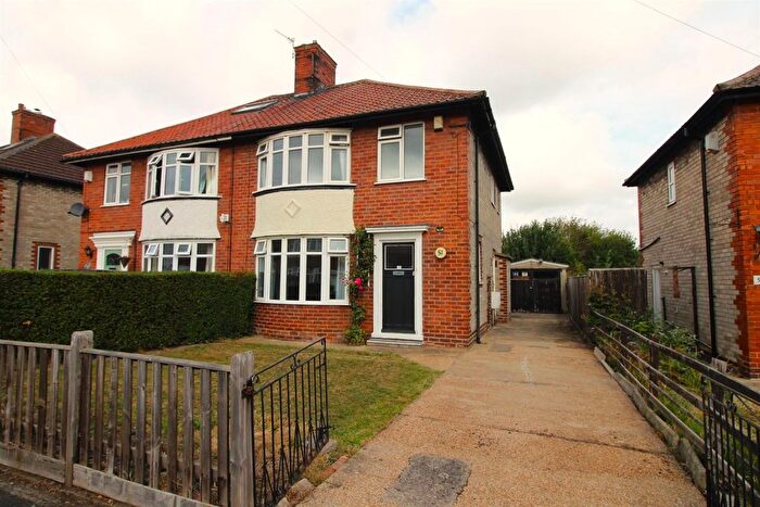 3 Bedroom Semi-Detached House For Sale In Malvern Road, Billingham, TS23