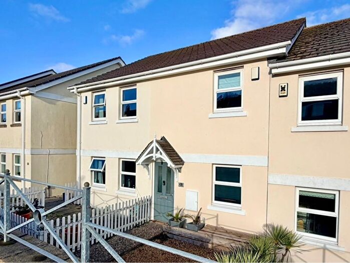 3 Bedroom Town House For Sale In Hooe, Plymouth, PL9