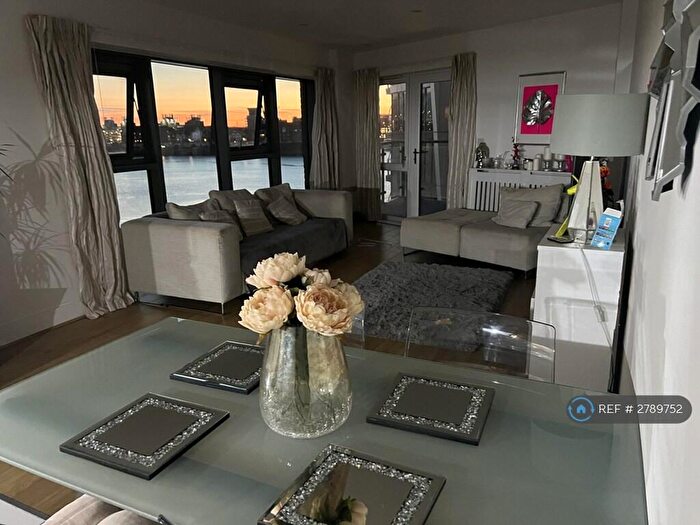 2 Bedroom Flat To Rent In Centenary Plaza, Southampton, SO19