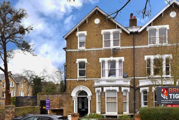 2 Bedroom Semi-Detached House To Rent In Drake Road, London, SE4