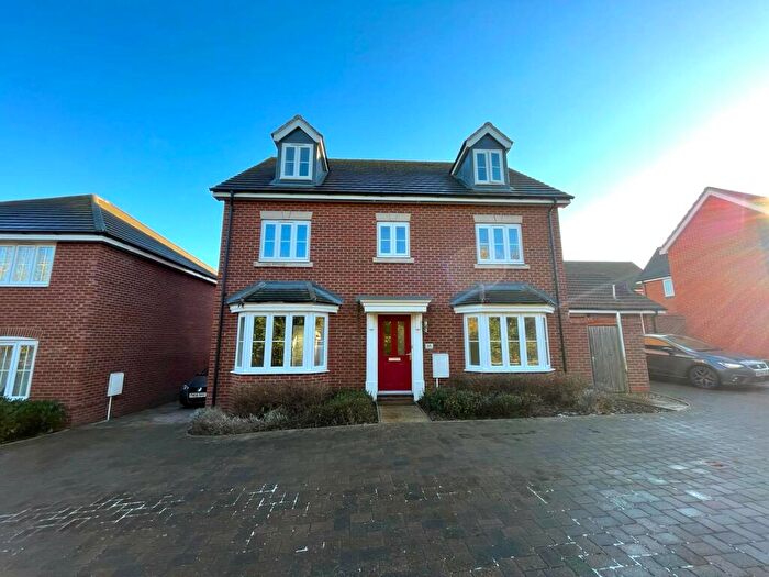 5 Bedroom Detached House To Rent In Casey Jones Close, Bury St. Edmunds, IP32